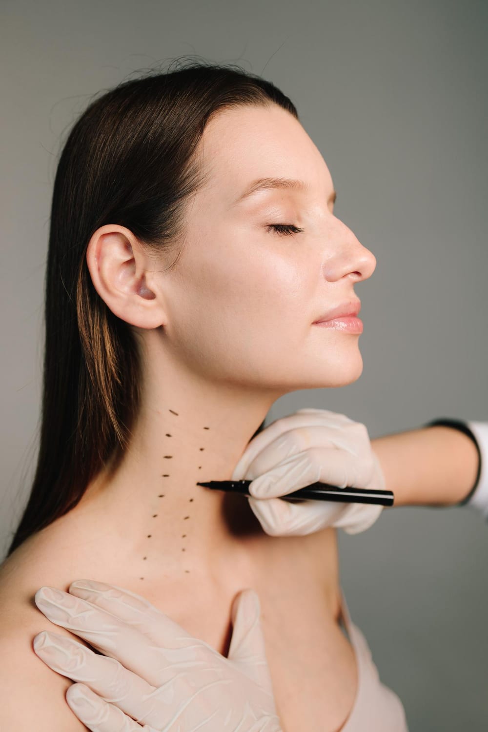 ניתוח פלסטי בצוואר