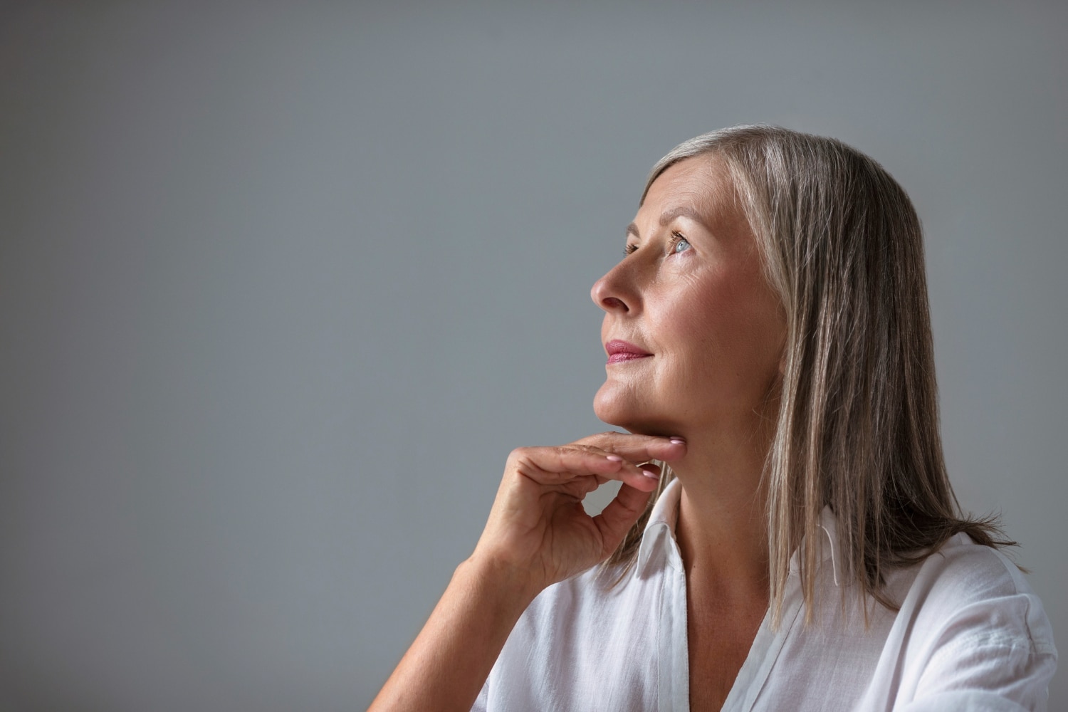 ניתוח סנטר בולט