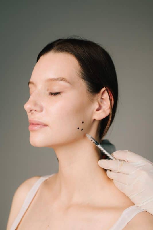 פיסול קו הלסת