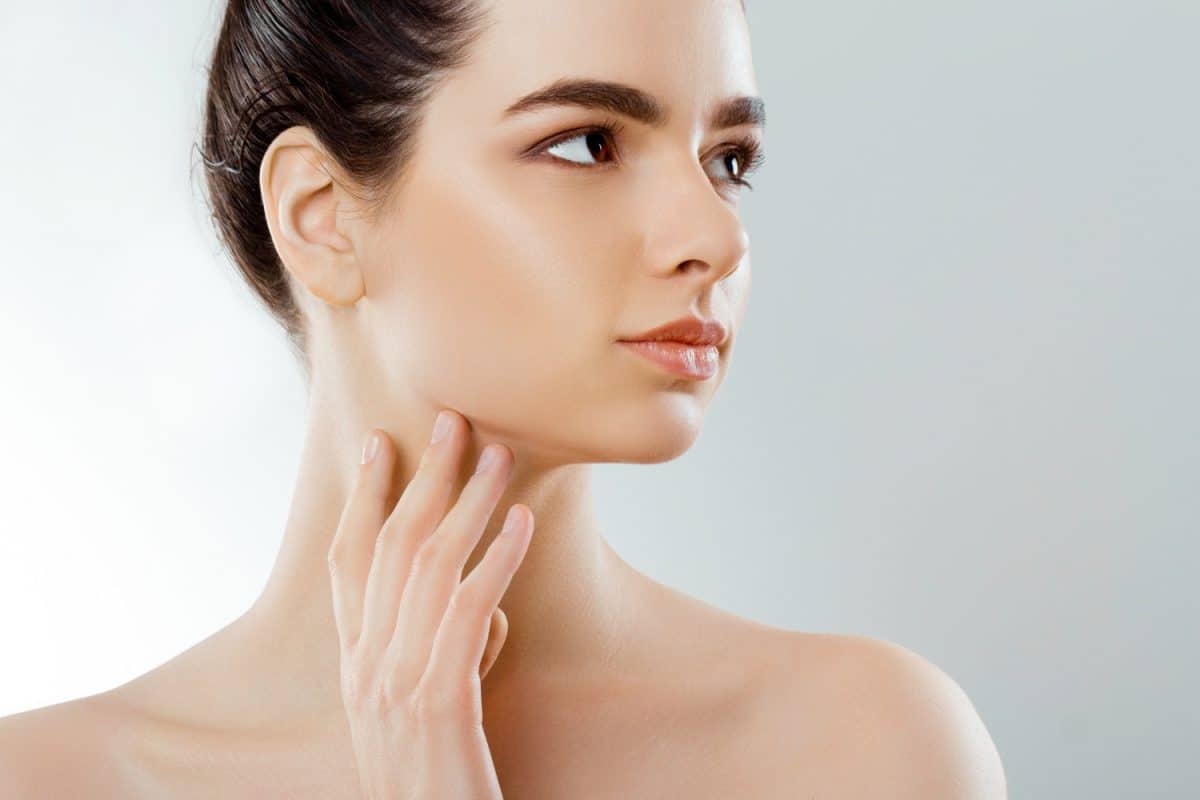 איך להשיג קו לסת