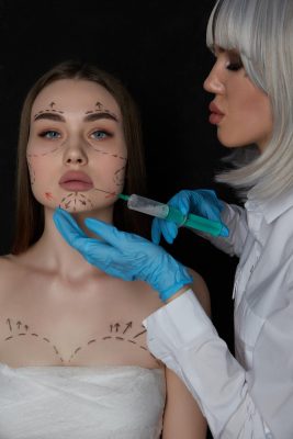 זריקה לסנטר כפול