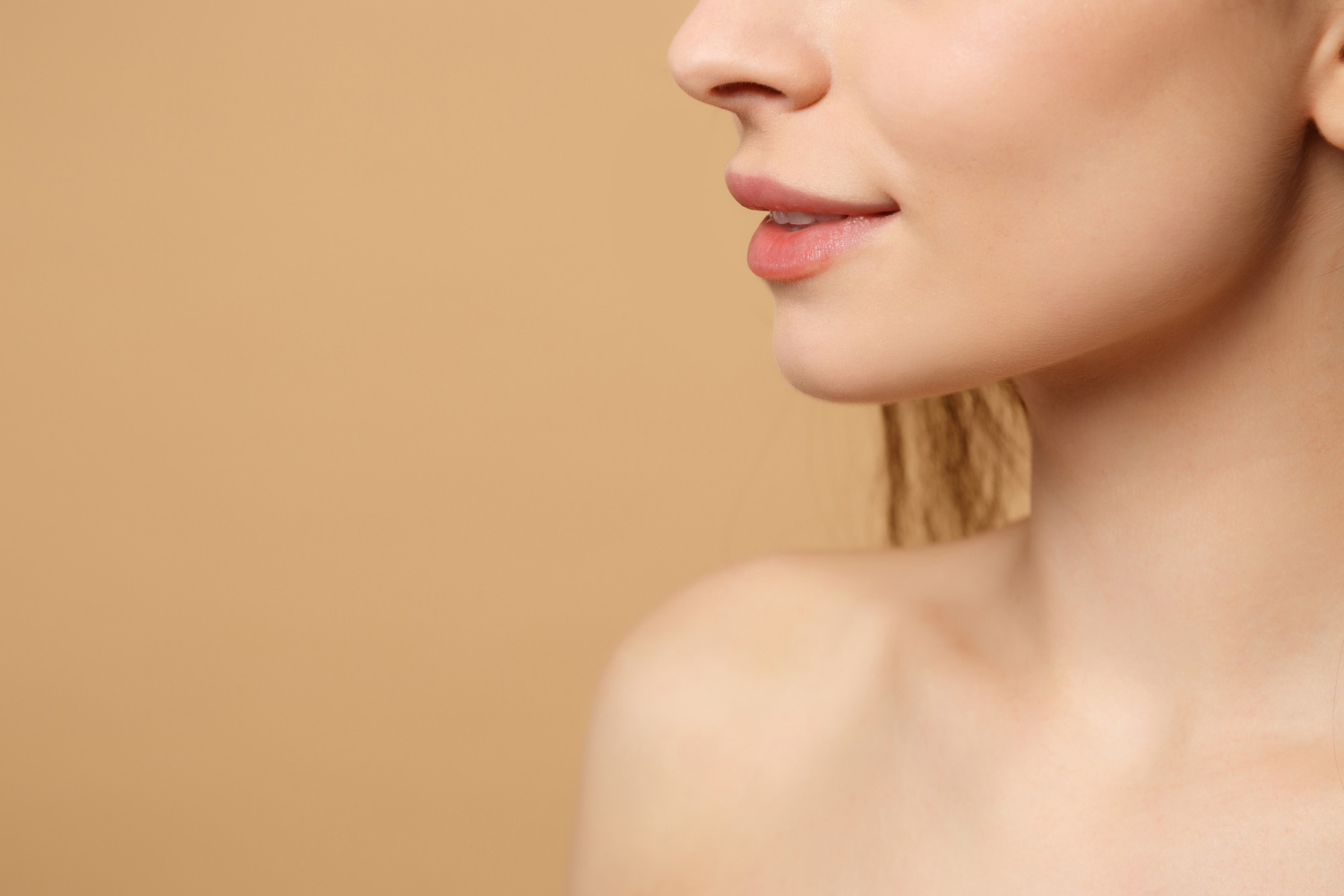 חוטים לקו הלסת