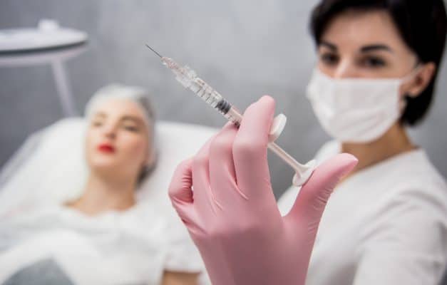 מתיחת קו לסת