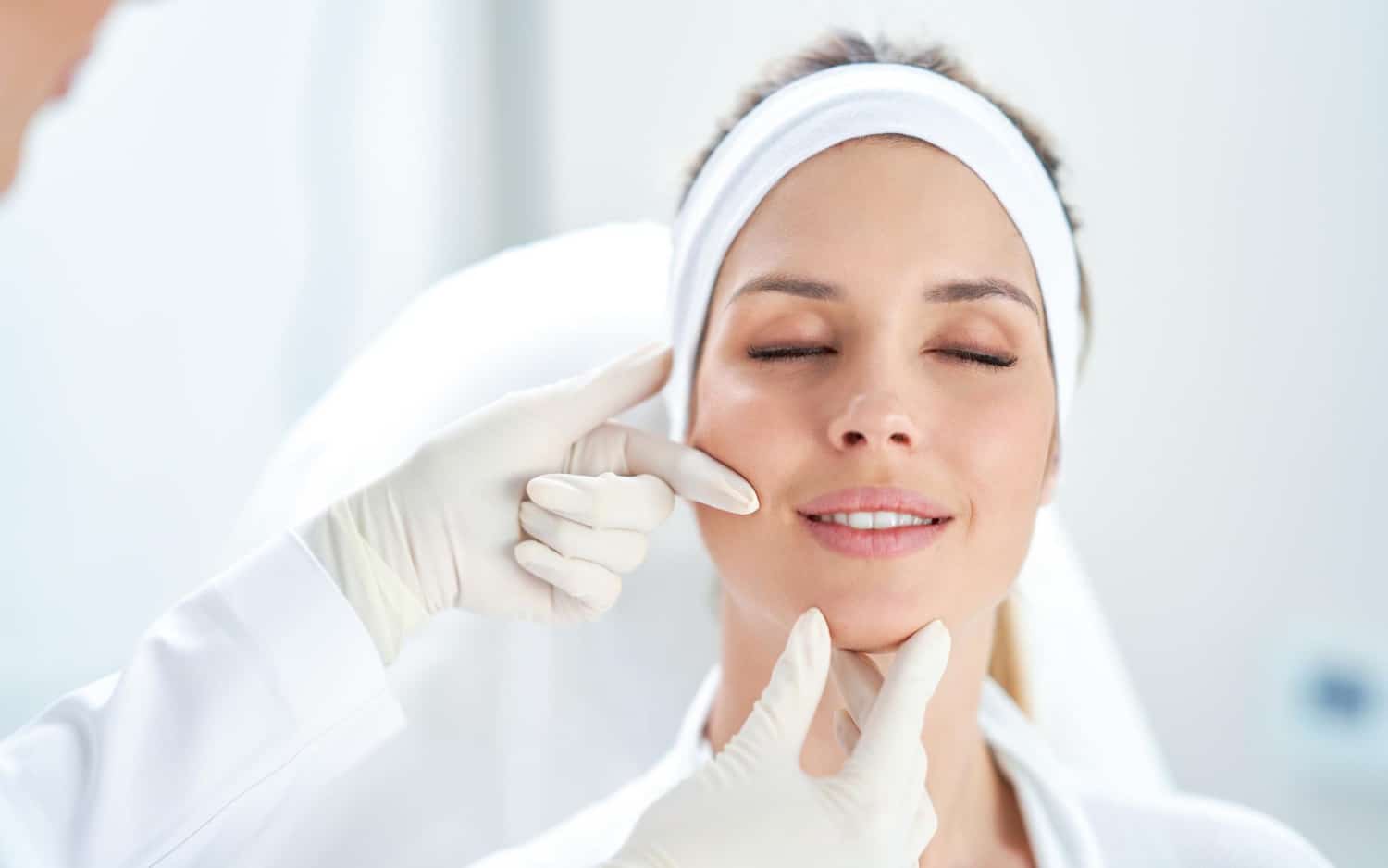 סנטר כפול זריקה